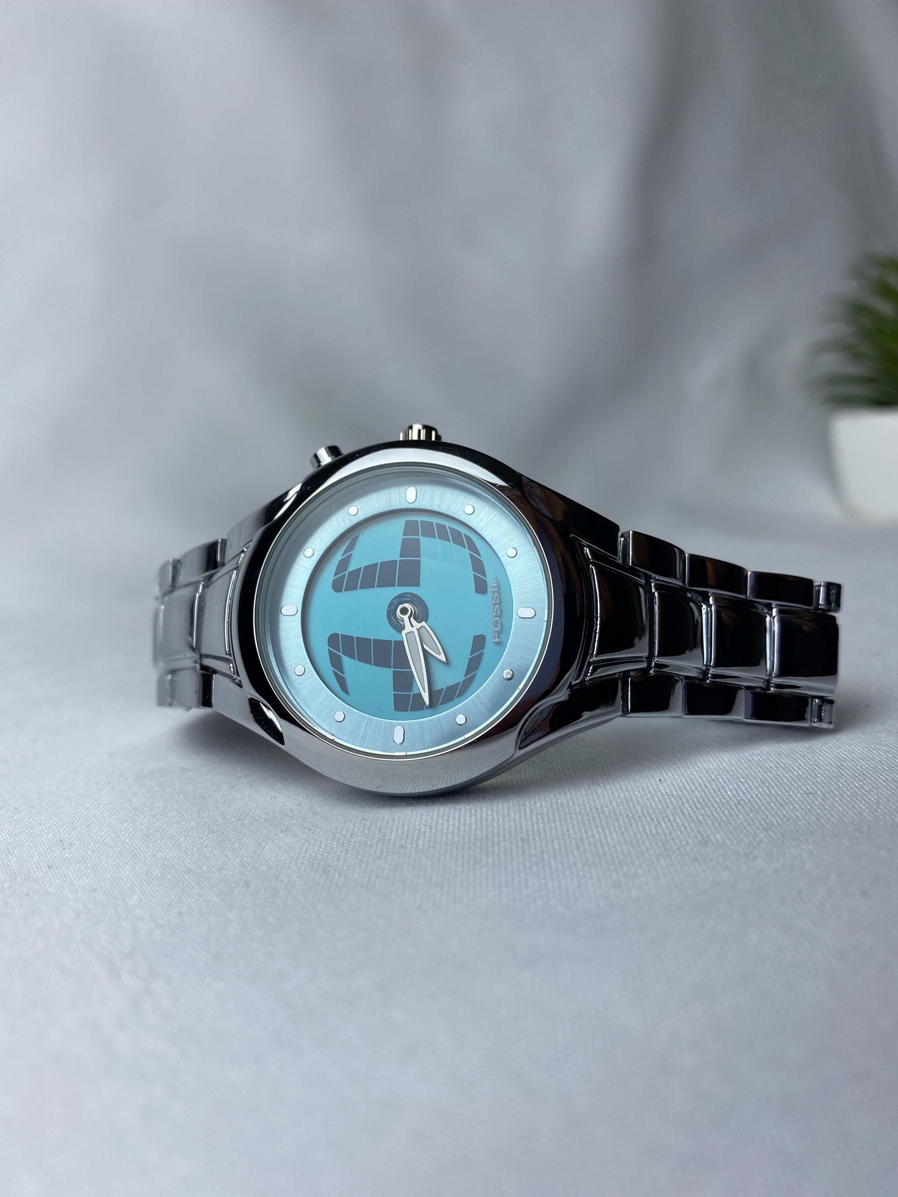 Fossil Big Tic · Ice Blue