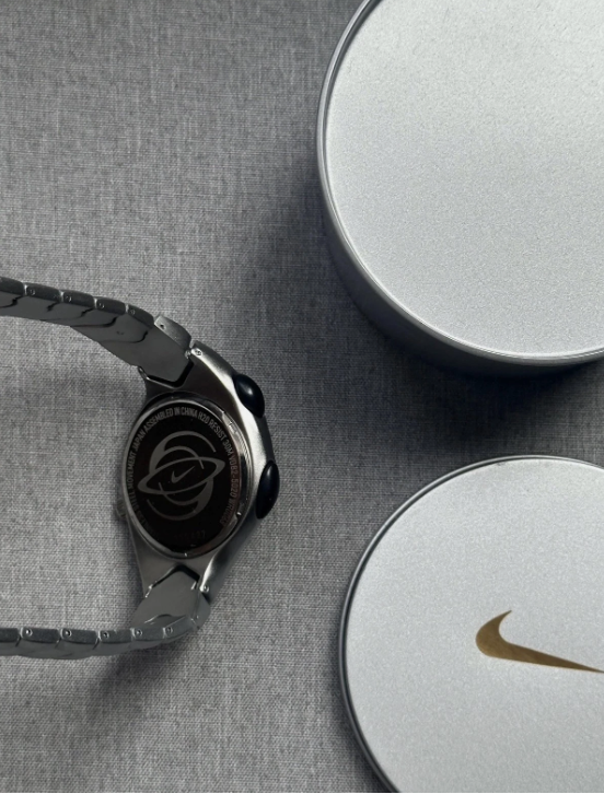 Nike Triax · Matte Silver, Blue & Black Dial