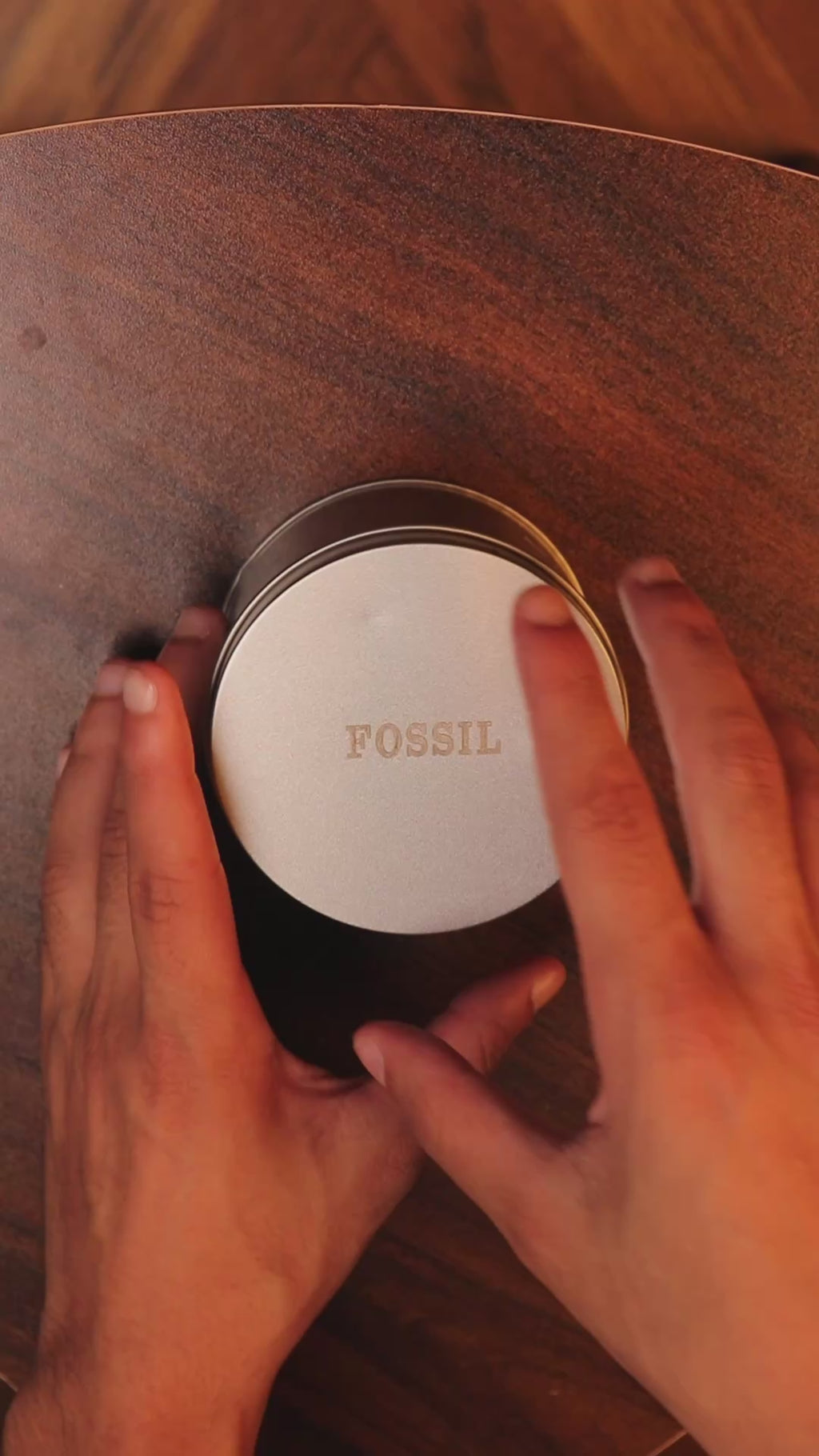 Fossil Big Tic(Red)